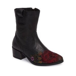 NWT Sheridan Mia SHALLOT Black Leather Embroidered Boot